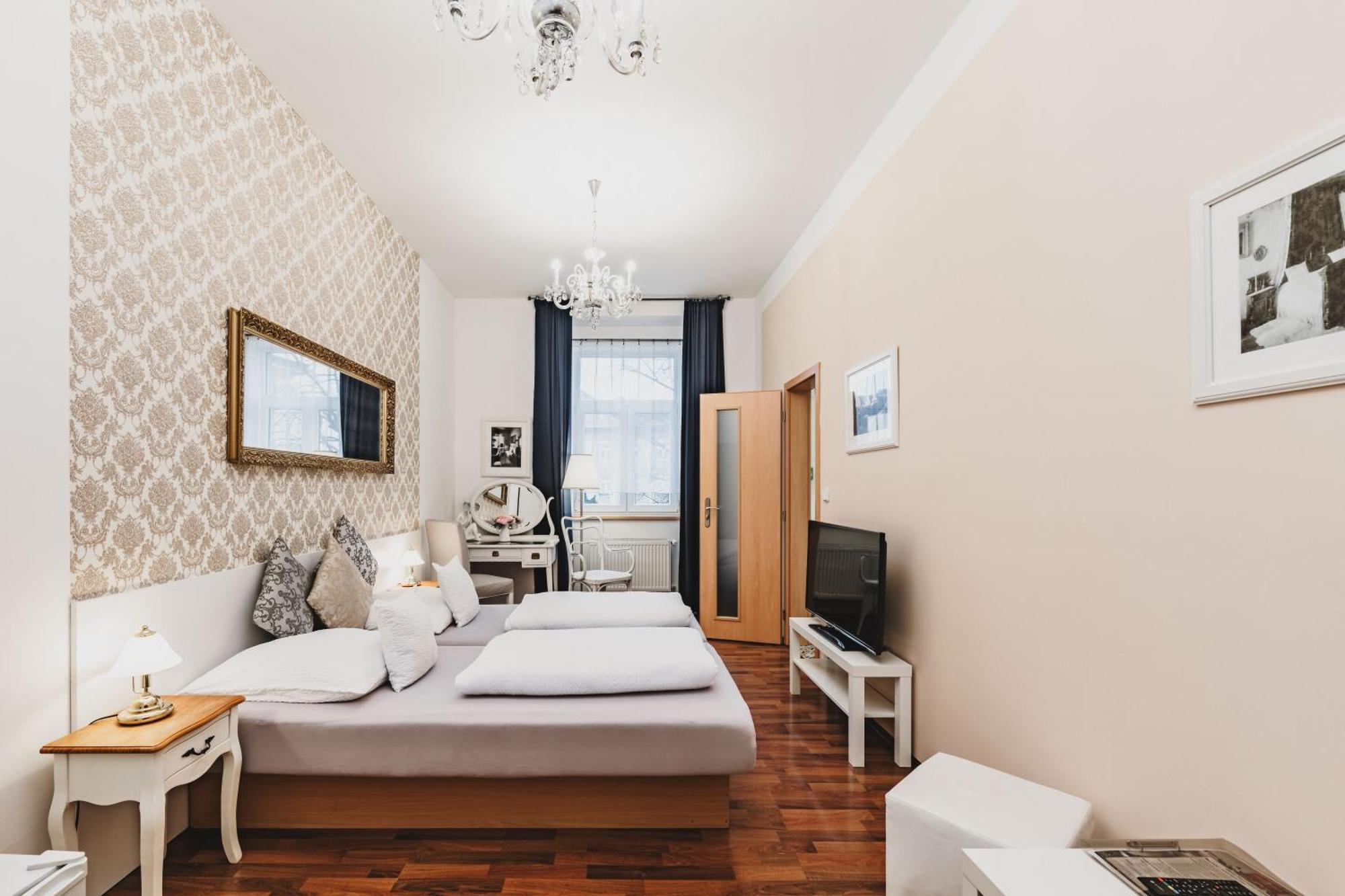 Grand Tabor Hotel Ngoại thất bức ảnh