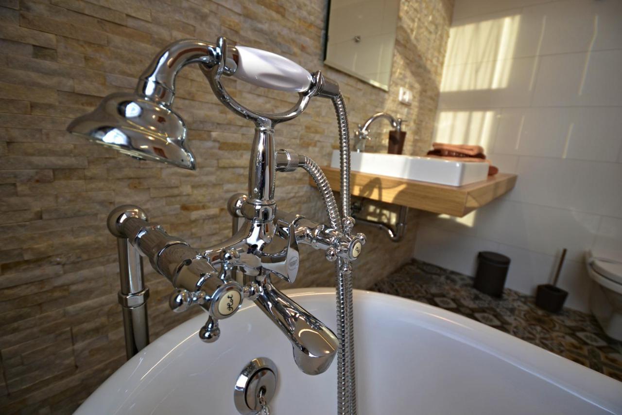 Grand Tabor Hotel Ngoại thất bức ảnh